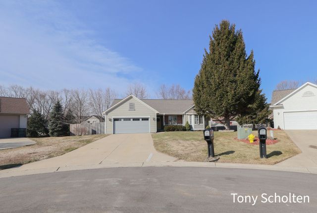 10364 Hannah Drive, Holland Twp, MI 49464