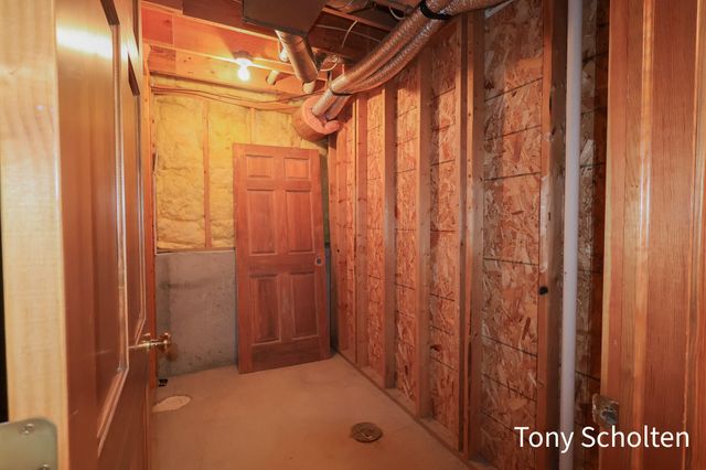 10364 Hannah Drive, Holland Twp, MI 49464