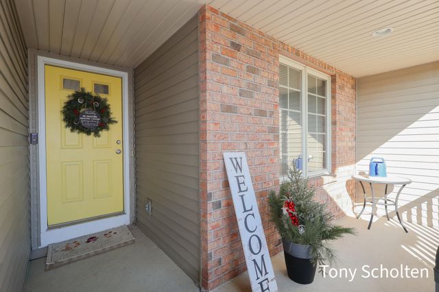 10364 Hannah Drive, Holland Twp, MI 49464