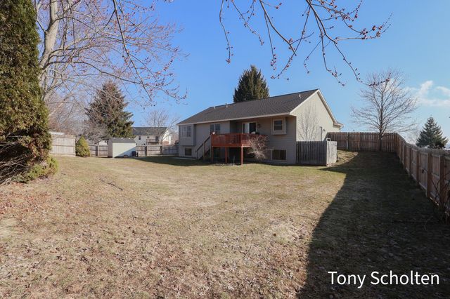 10364 Hannah Drive, Holland Twp, MI 49464