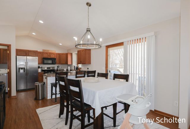 10364 Hannah Drive, Holland Twp, MI 49464