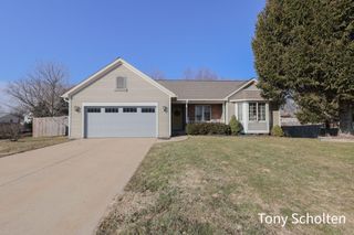 10364 Hannah Drive, Holland Twp, MI 49464