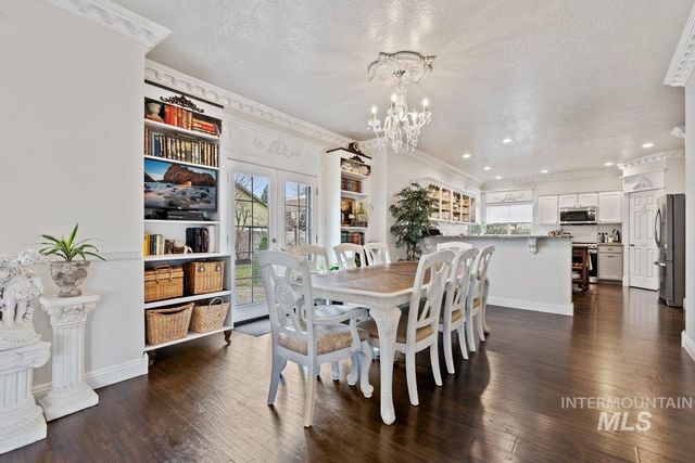 2436 N Heath Ave, Boise, ID 83713