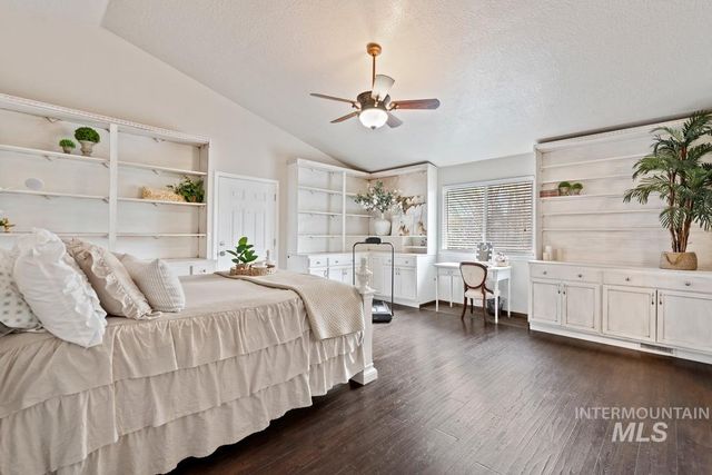 2436 N Heath Ave, Boise, ID 83713