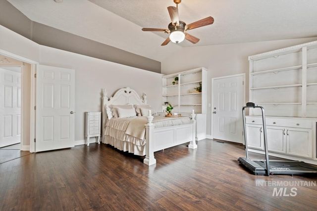 2436 N Heath Ave, Boise, ID 83713