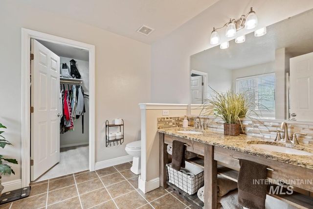 2436 N Heath Ave, Boise, ID 83713