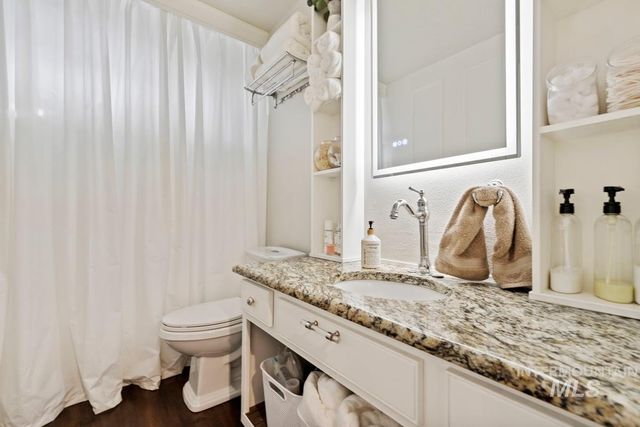 2436 N Heath Ave, Boise, ID 83713