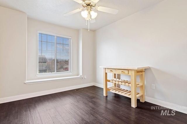 2436 N Heath Ave, Boise, ID 83713