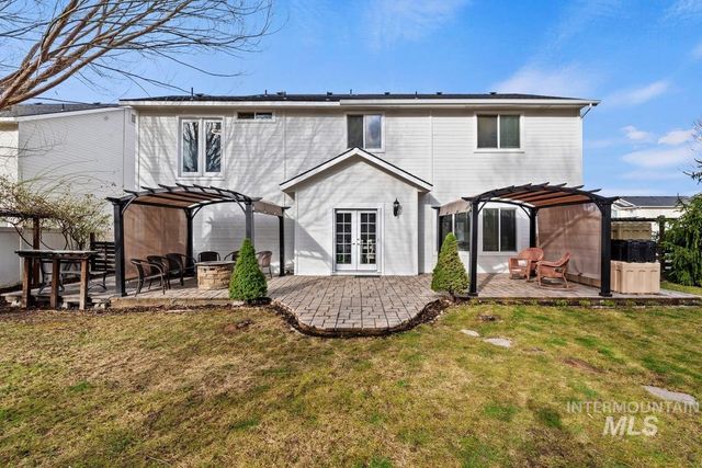 2436 N Heath Ave, Boise, ID 83713