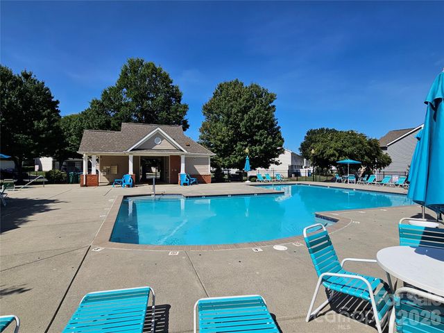12028 Stratfield Place Circle, Pineville, NC 28134