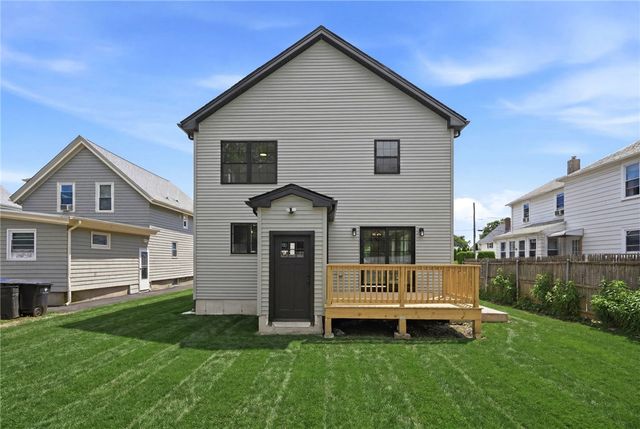 135 Owen Avenue, Pawtucket, RI 02860