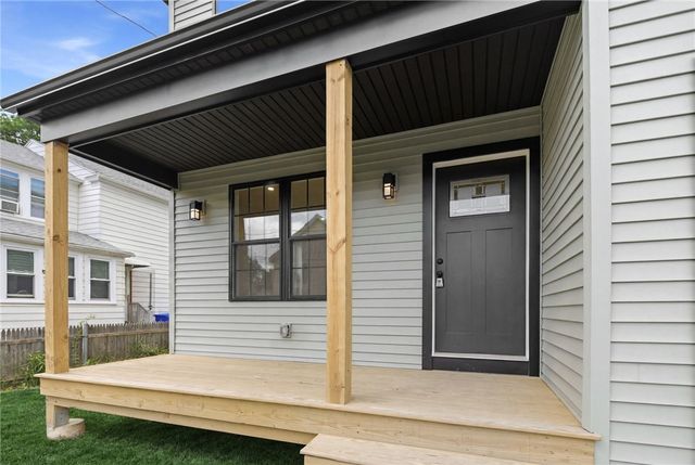135 Owen Avenue, Pawtucket, RI 02860