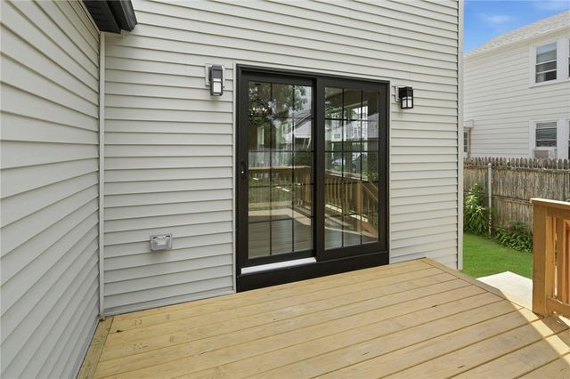 135 Owen Avenue, Pawtucket, RI 02860