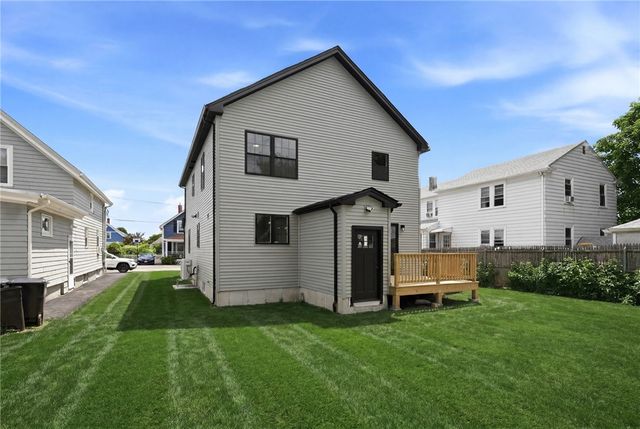 135 Owen Avenue, Pawtucket, RI 02860