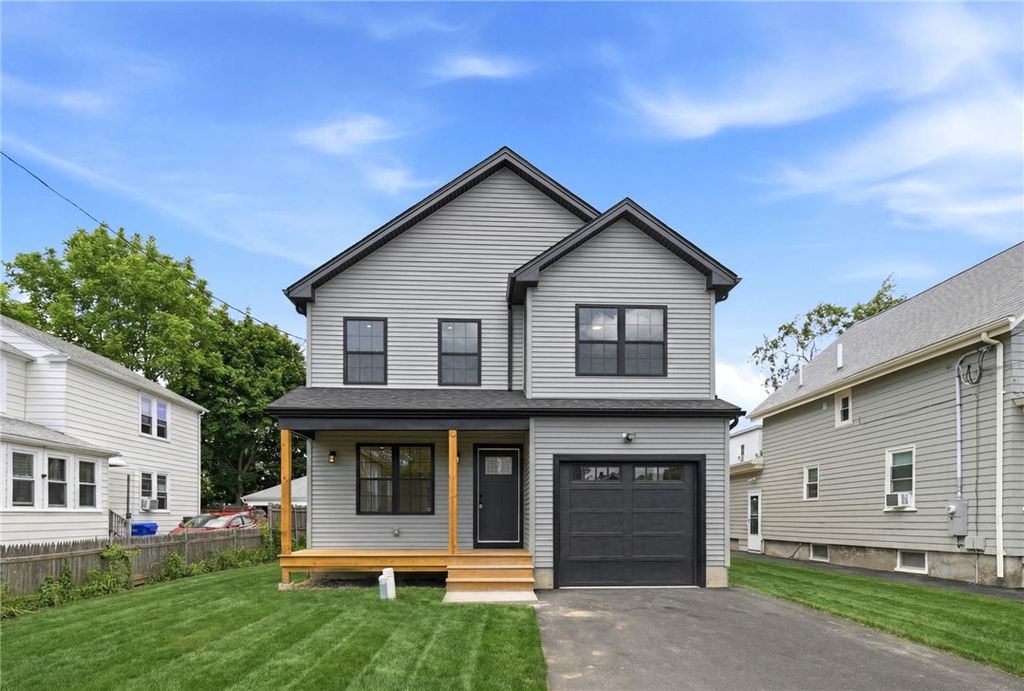 135 Owen Avenue, Pawtucket, RI 02860