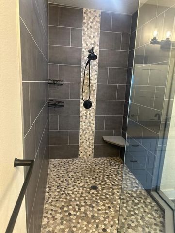 1249 SAVONA DRIVE NE, St Petersburg, FL 33702