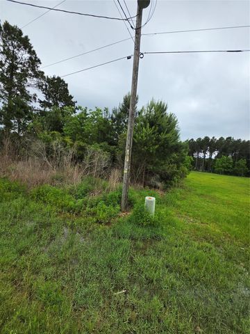 2777 County Road 3479b, Cleveland, TX 77327