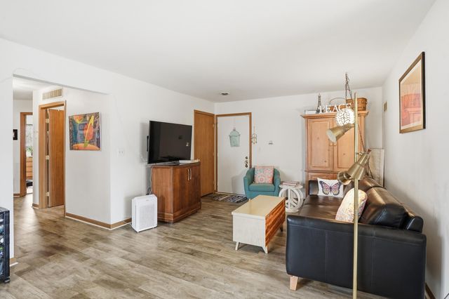 2308 Barbara Jean Drive, Schererville, IN 46375