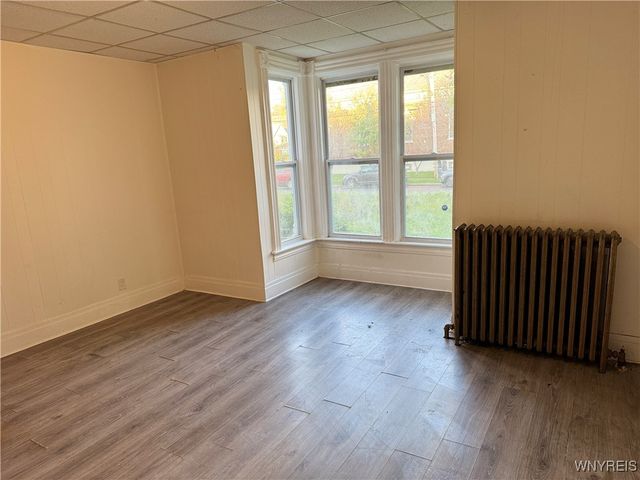 1780 Falls Street, Niagara Falls, NY 14303