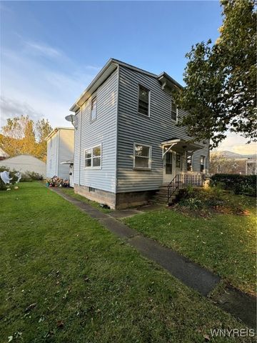 1780 Falls Street, Niagara Falls, NY 14303