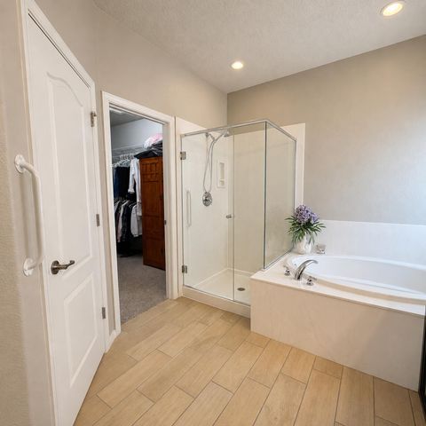 9535 Iron Rock Drive NW, Albuquerque, NM 87114