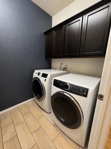 9535 Iron Rock Drive NW, Albuquerque, NM 87114