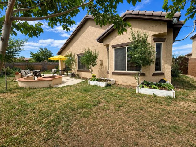 9535 Iron Rock Drive NW, Albuquerque, NM 87114
