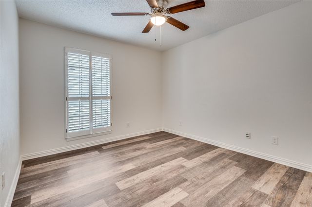 1207 Quail Valley Lane 234, Arlington, TX 76011