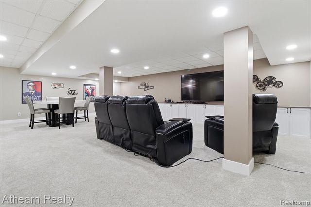8197 Hidden Cove Court, Grand Blanc, MI 48439