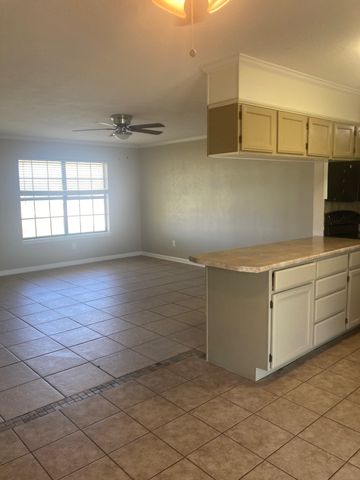 795 Dove Hill Lane, China Spring, TX 76633