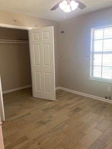 795 Dove Hill Lane, China Spring, TX 76633