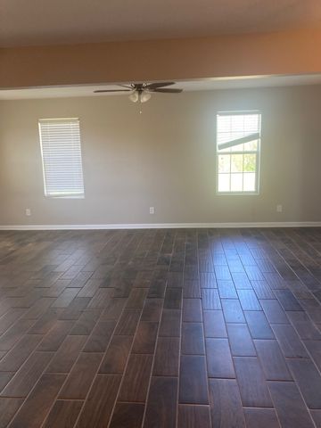 795 Dove Hill Lane, China Spring, TX 76633