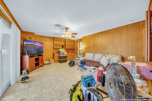 3923 Longridge Drive, San Antonio, TX 78228