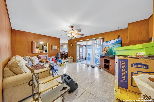 3923 Longridge Drive, San Antonio, TX 78228