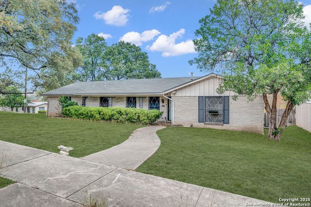 3923 Longridge Drive, San Antonio, TX 78228