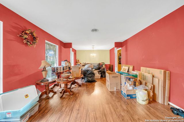 3923 Longridge Drive, San Antonio, TX 78228