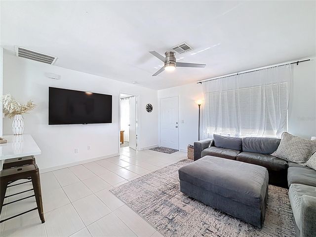 1046 LEE STREET, Englewood, FL 34224