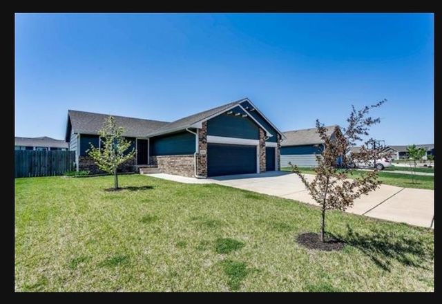 1470 N Aster St., Andover, KS 67002