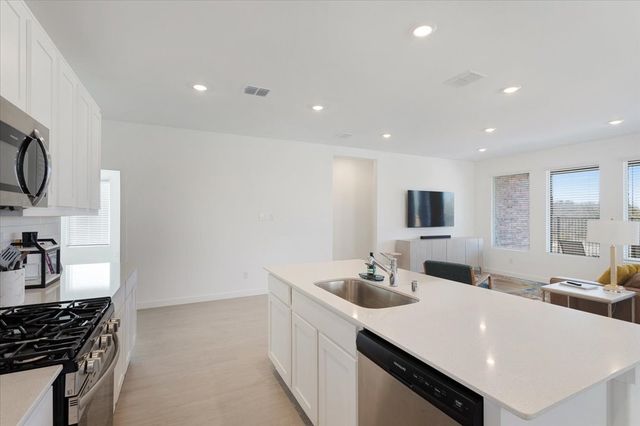 1413 Sandpebble Drive, Anna, TX 75409