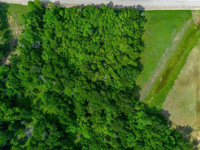 1193 S Brazos Avenue, Cleburne, TX 76031