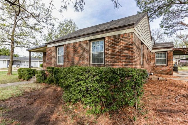 401 E 7th Street, Edmond, OK 73034