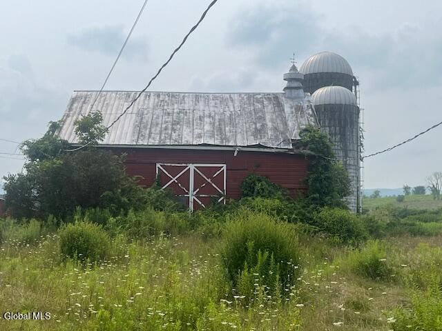 1820 Co Rte 7, Ancram, NY 12502