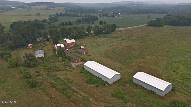 1820 Co Rte 7, Ancram, NY 12502