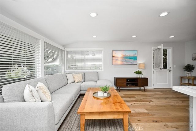 2937 Terry Rd, Laguna Beach, CA 92651