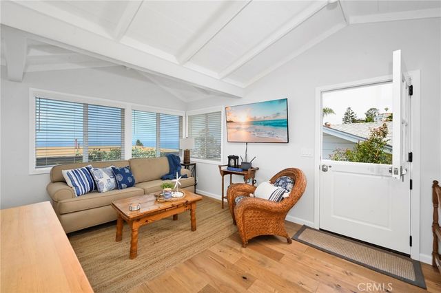 2937 Terry Rd, Laguna Beach, CA 92651