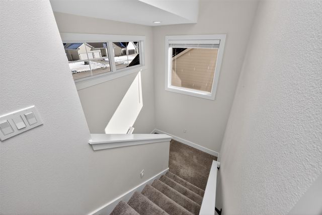 4672 180th Street, Urbandale, IA 50323