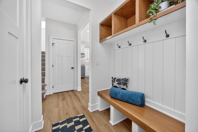 4672 180th Street, Urbandale, IA 50323