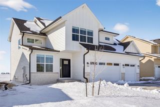4672 180th Street, Urbandale, IA 50323
