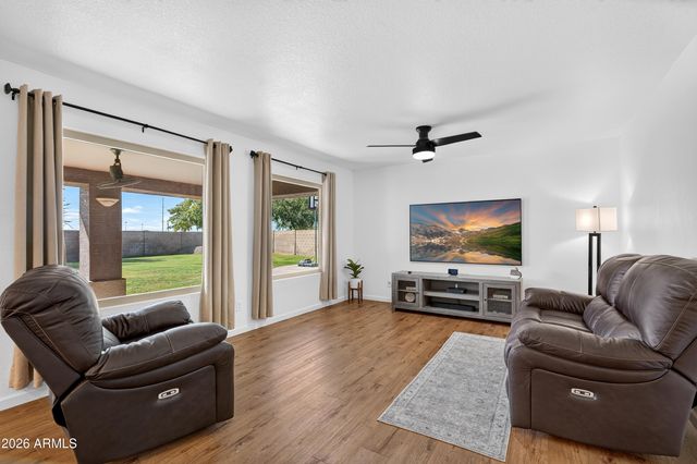 23801 N 35TH Drive, Glendale, AZ 85310