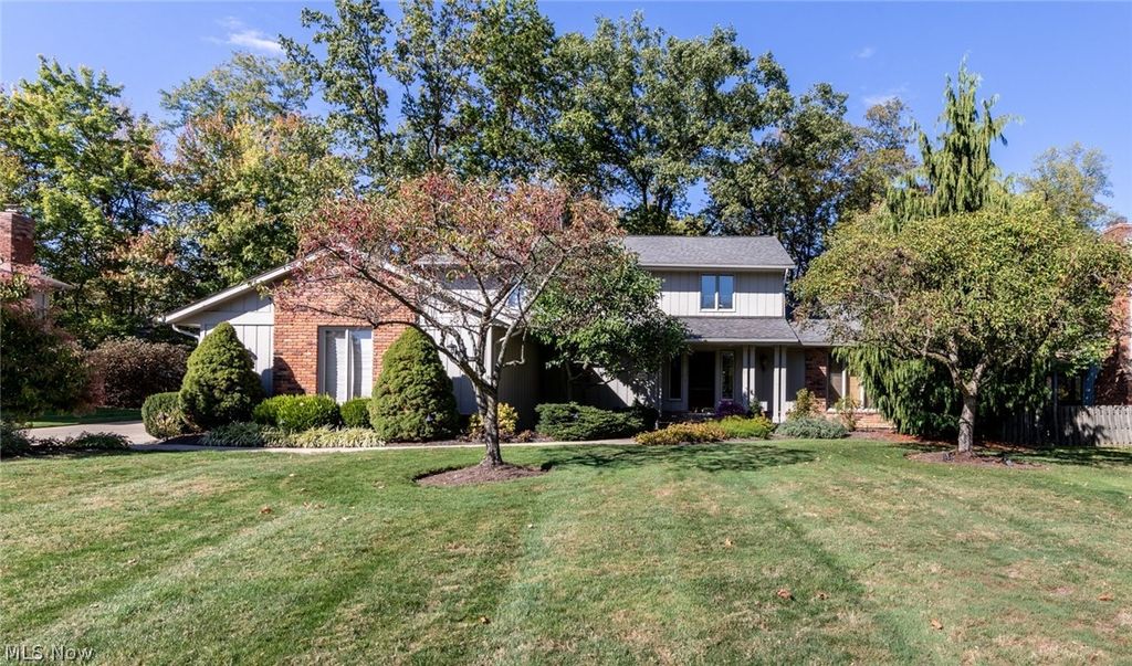 29249 Orangewood Drive, Orange, OH 44122